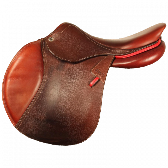 17.5" CWD Optim close contact saddle